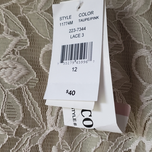 NWT Sise 12 lace summer dress - Picture 3 of 6